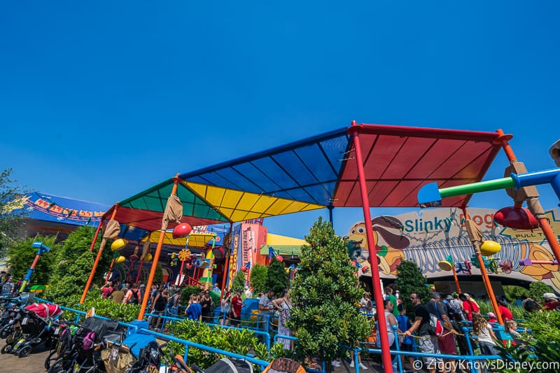 New Slinky Dog Dash Shade Structure 