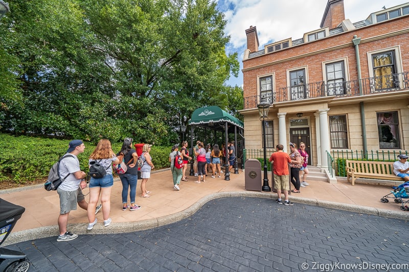 outside Winnie the Pooh Character Greet in Epcot