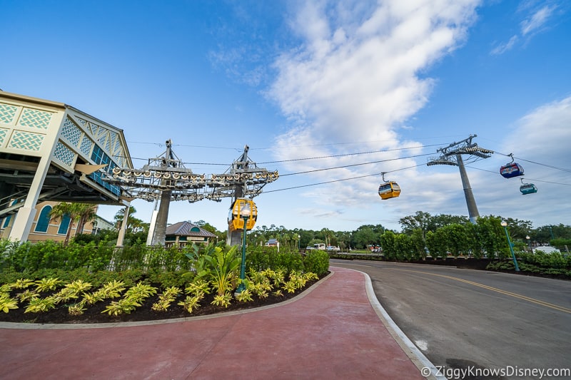 Disney Skyliner Gondolas coming into the Caribbean Beach Resort station