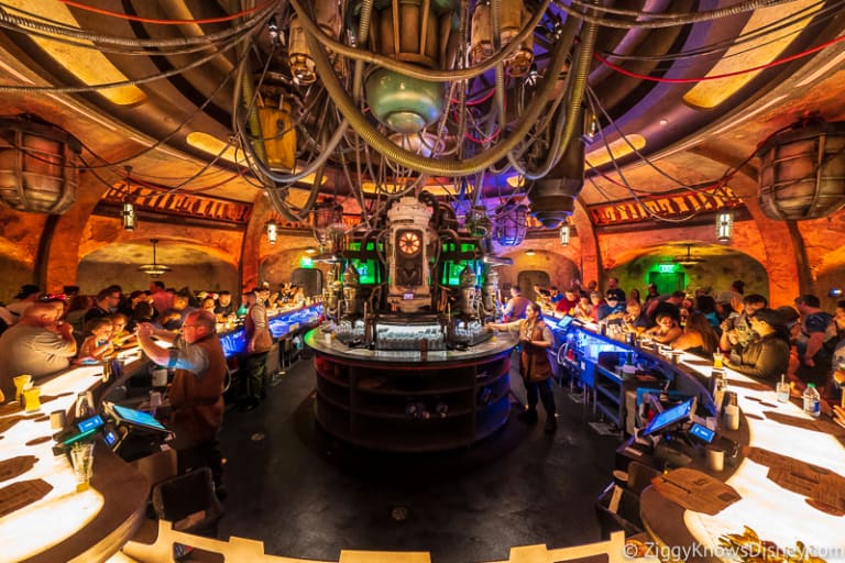 star wars galaxy edge restaurant