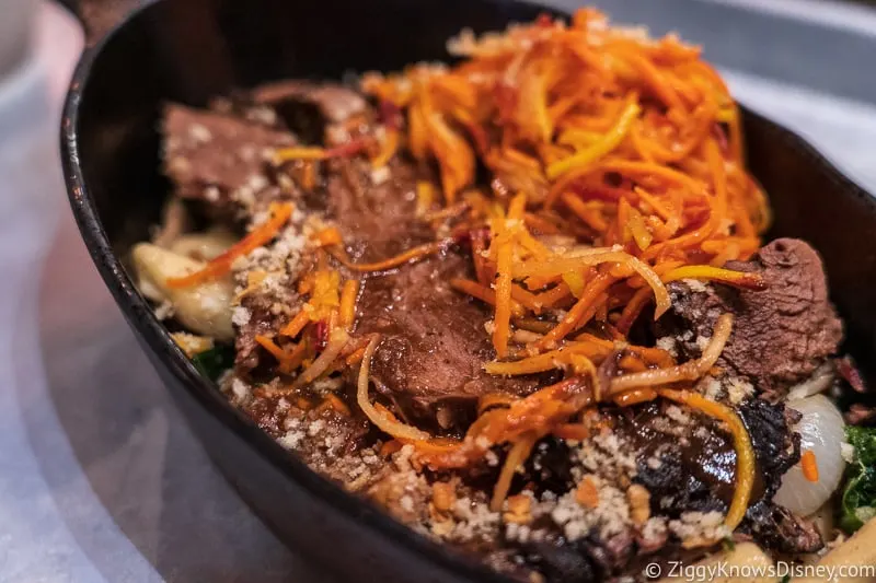 batuuan beef pot roast docking bay 7 food and cargo Galaxy's Edge