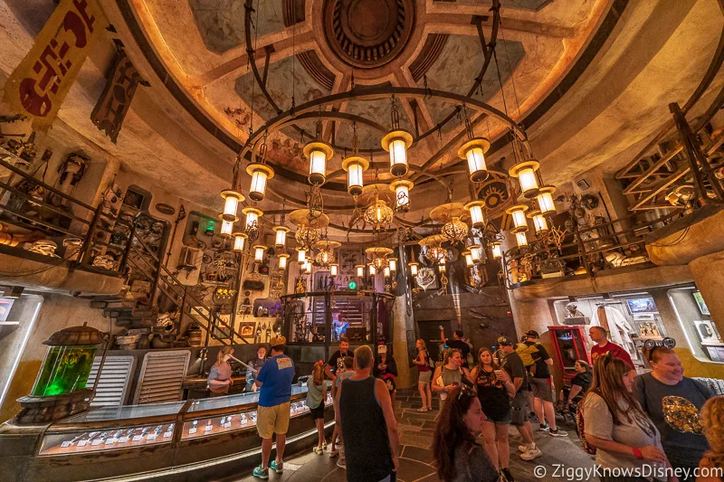 interior of Dok Ondar's Den of Antiquities Galaxy's Edge