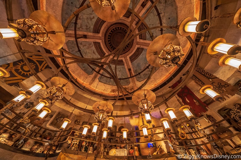 Dok Ondar's Den of Antiquities ceiling Galaxy's Edge