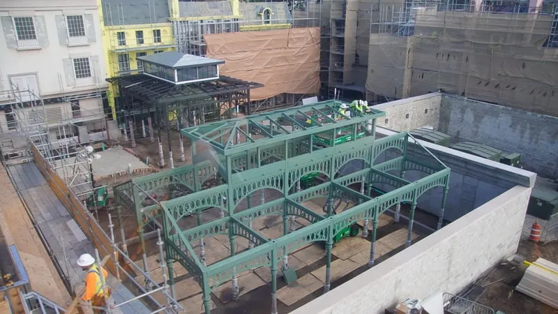 green steel structure for Ratatouille ride December 2019
