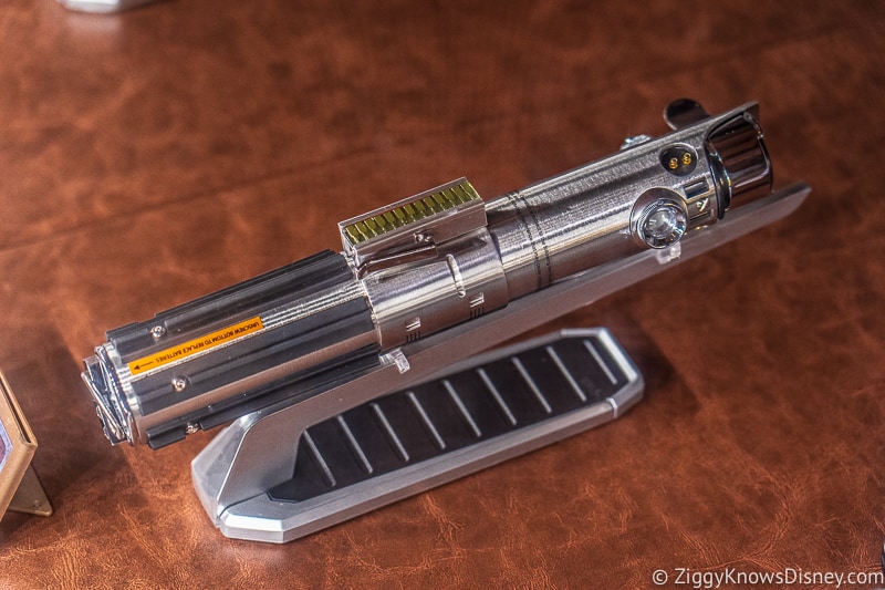 legacy sabers galaxys edge