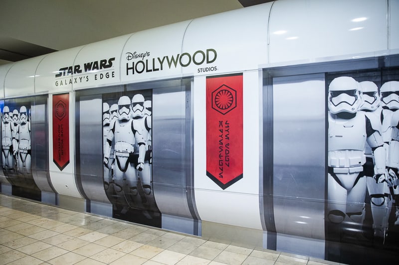 New Star Wars wraps at Orlando International Airport