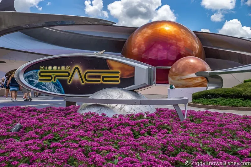Mission:SPACE sign Epcot