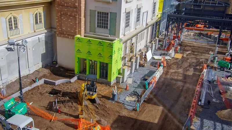 utilities in street Remy's Ratatouille and France Construction Update November 2019