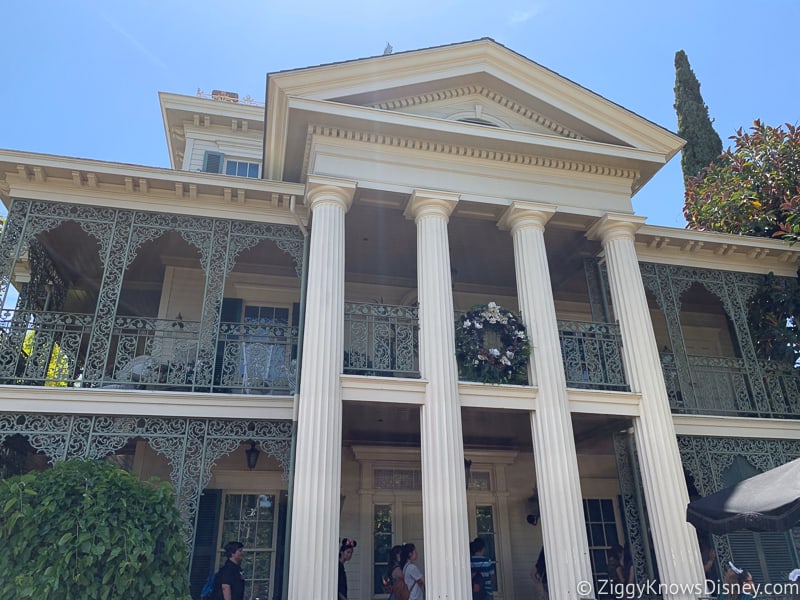 Haunted Mansion Disneyland Park outside