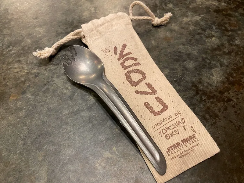 Sporks in Galaxy's Edge with a bag