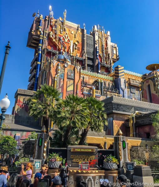 outside Guardians of the Galaxy Mission: BREAKOUT!