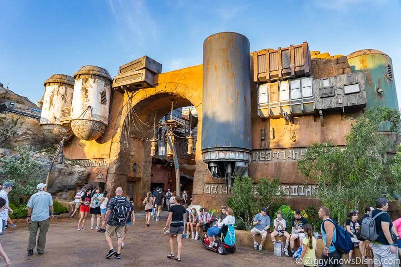 Hollywood Studios Touring Plan outside of Galaxy's Edge Marketplace
