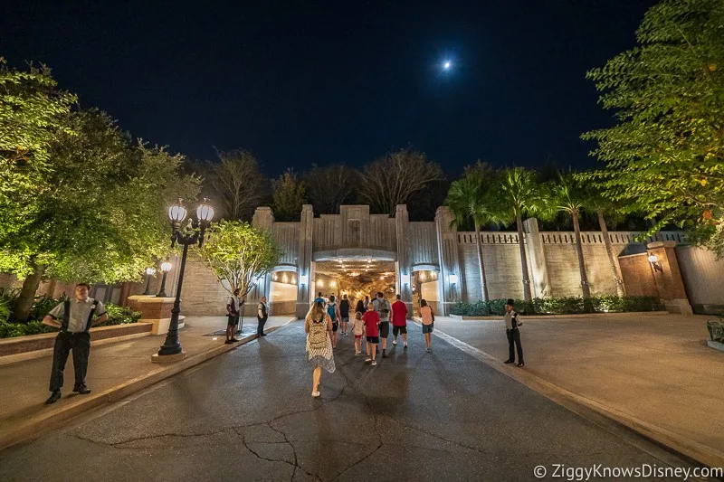 Hollywood Studios Touring Plan early morning Galaxy's Edge