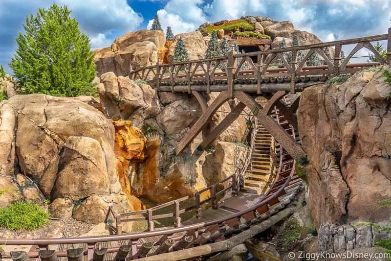 Snow White Seven Dwarfs Mine Train track in Fantasyland