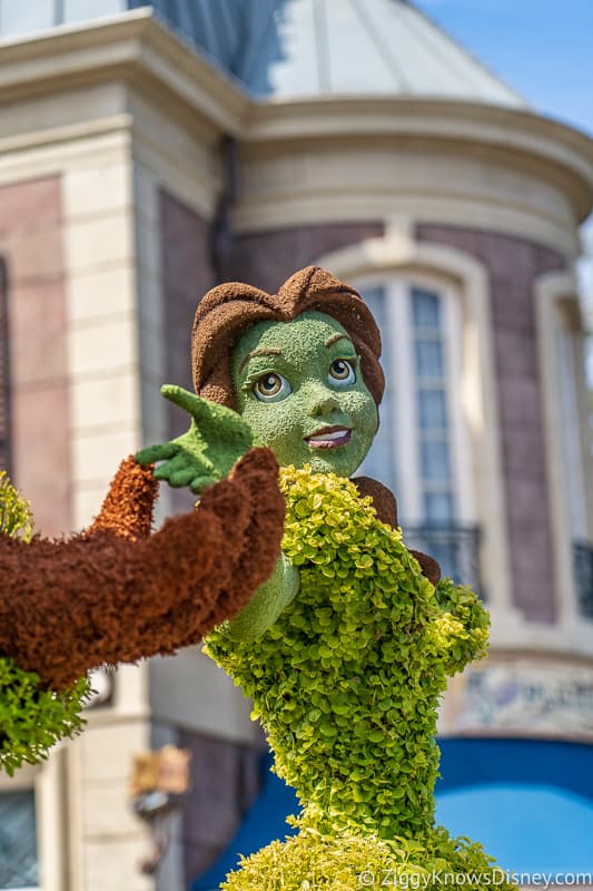 Belle France Topiary Epcot Flower and Garden Festival