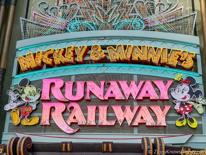 Mickey and Minnie's Runaway Railway sign