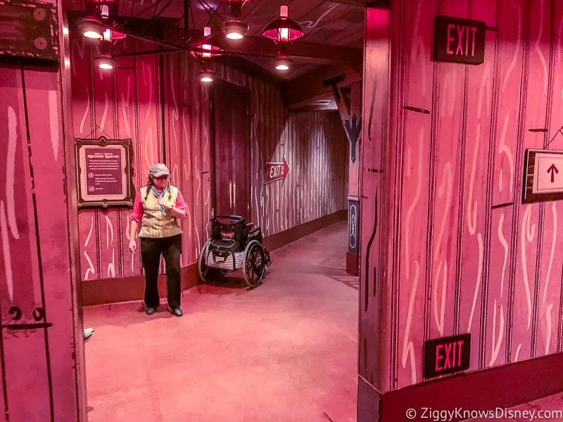 Mickey and Minnie's Runaway Railway Wheelchair Accessible entrance