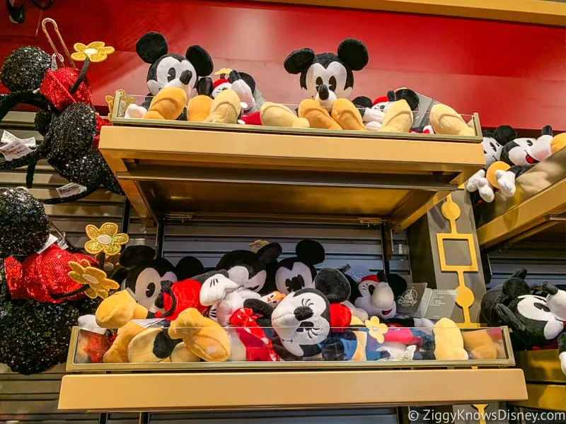 Mickey and Minnie's Runaway Railway Merchandise Plushes