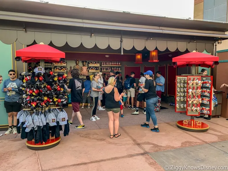 outside of Mickey and Minnie's Runaway Railway shop