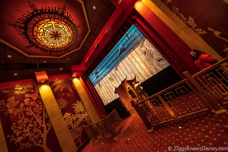 inside of Mickey and Minnie's Runaway Railway theater