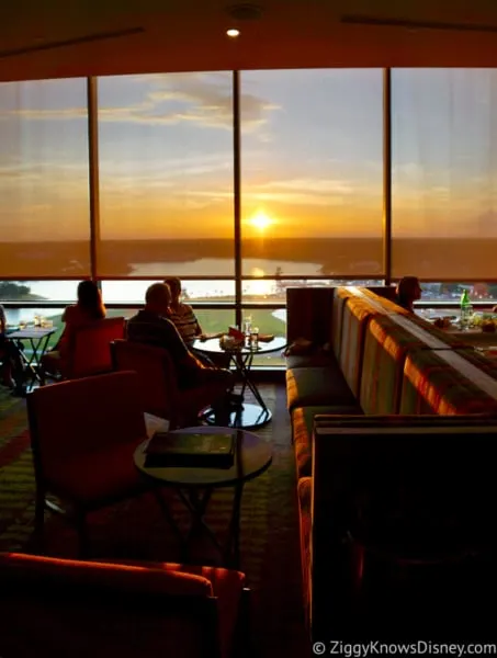 Dining Reservations in Disney lounges