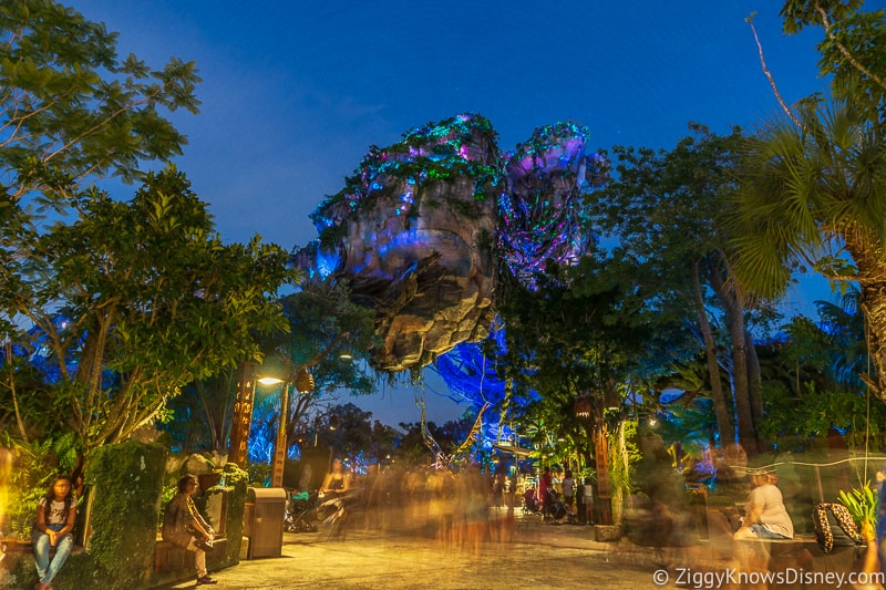 Floating Mountains of Pandora at night