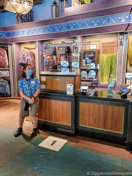 Animal Kingdom shops with distancing and face masks