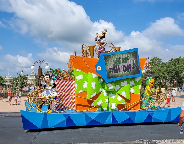 A Goofy Cavalcade Magic Kingdom