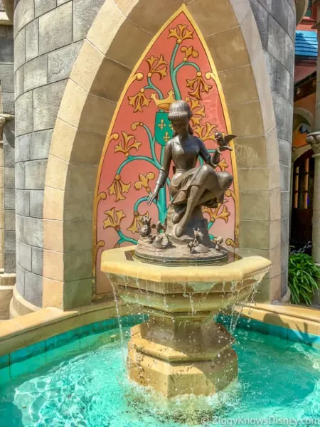 Cinderella fountain Magic Kingdom