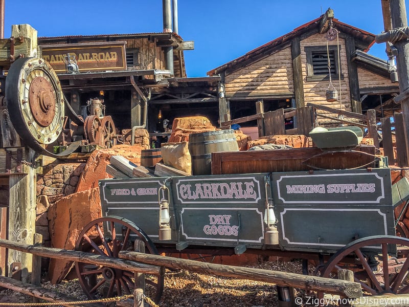 Big Thunder Mountain Railroad queue props Magic Kingdom