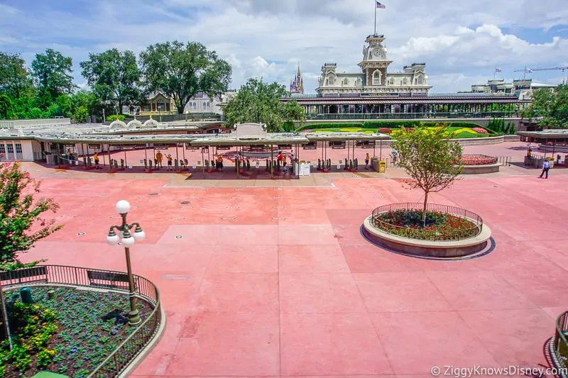 Magic Kingdom Entrance plaza after reopening