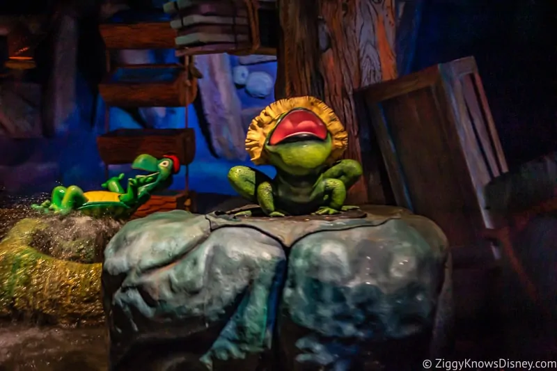 Frogs inside Splash Mountain Magic Kingdom