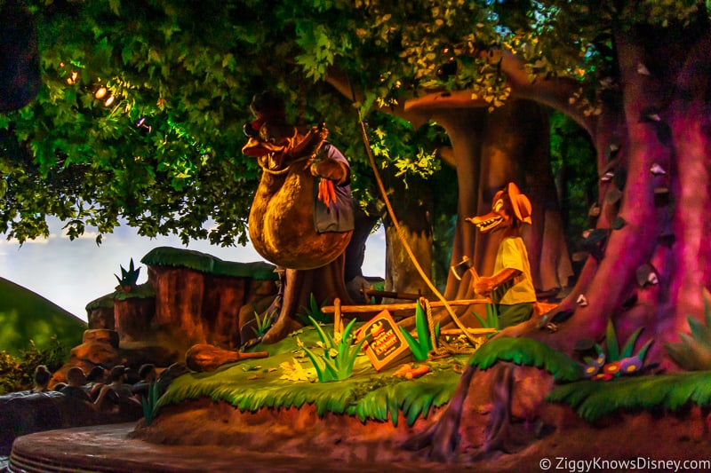 Brer Bear and Brer Fox in Splash Mountain