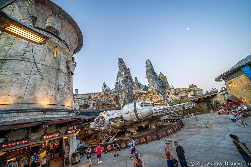 Millennium Falcon Galaxy's Edge Hollywood Studios