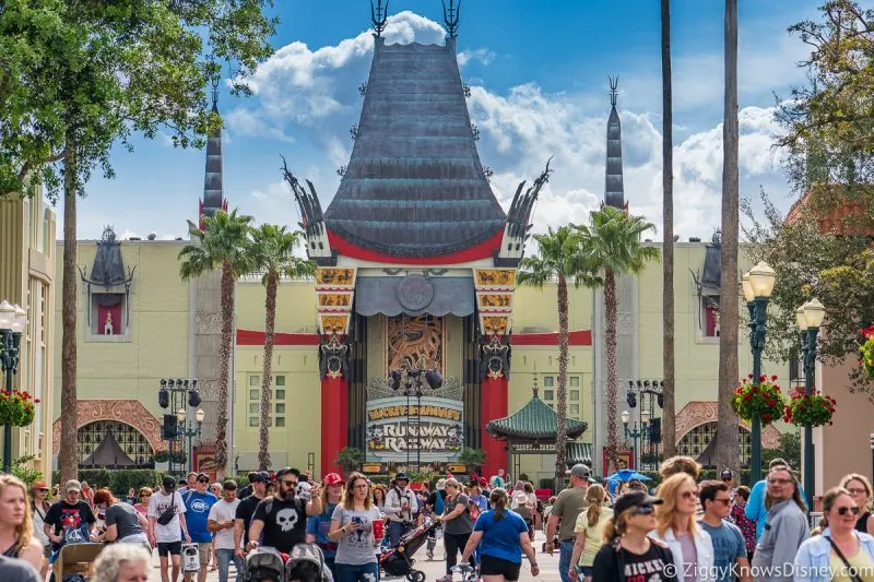 crowds outside Chinese Theater Hollywood Studios