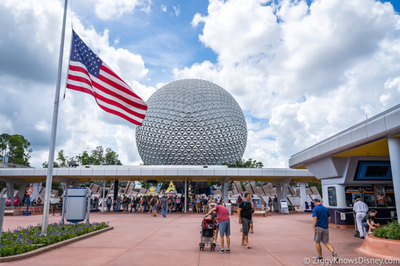 Getting park tickets at Disney World in March