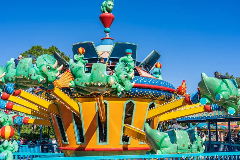 Dinosaur Moving Simulator Ride at Disney's Animal Kingdom Theme Park