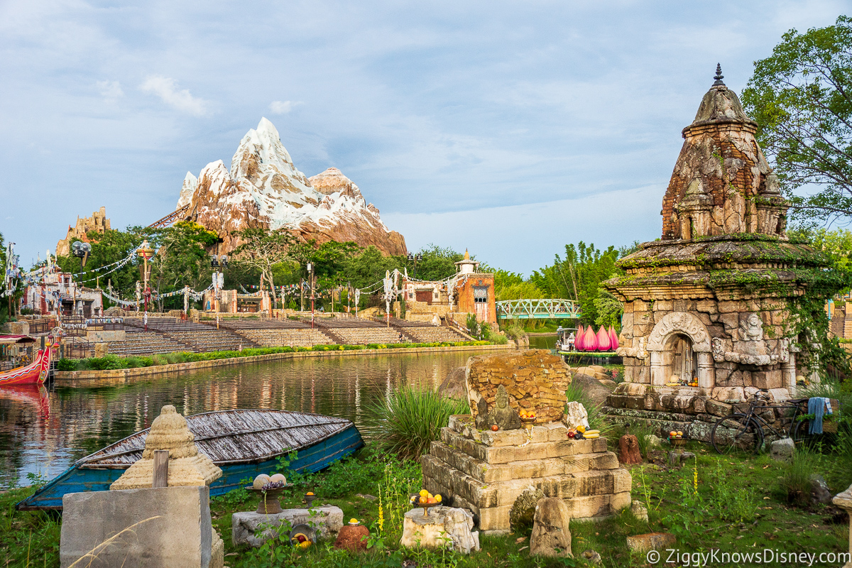 Best Animal Kingdom Rides & Attractions Guide | Full List & Must-Do