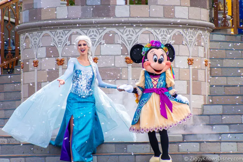 Mickey's Royal Friendship Faire show