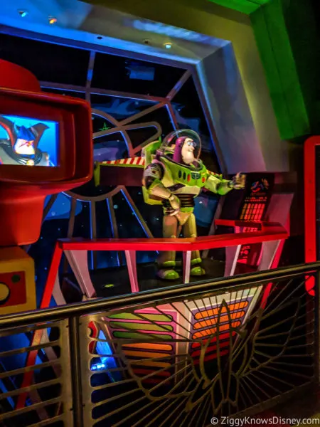 Buzz Lightyear’s Space Ranger Spin Buzz Animatronic