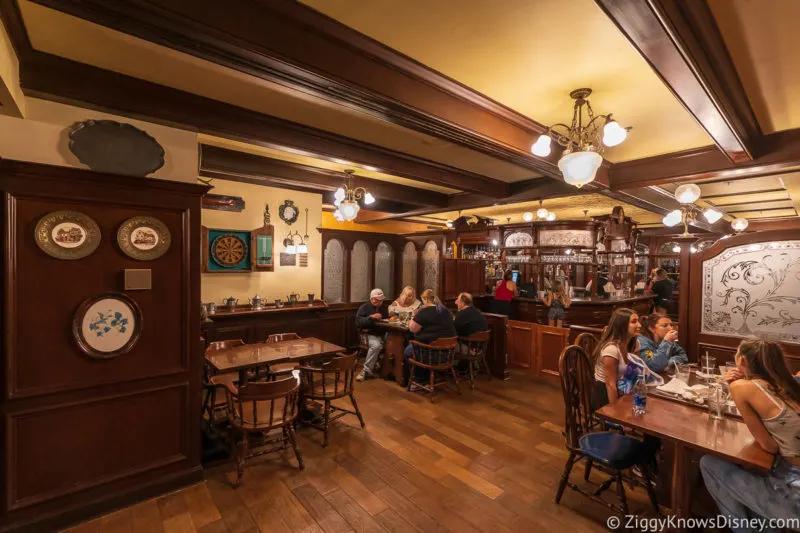 Rose & Crown EPCOT