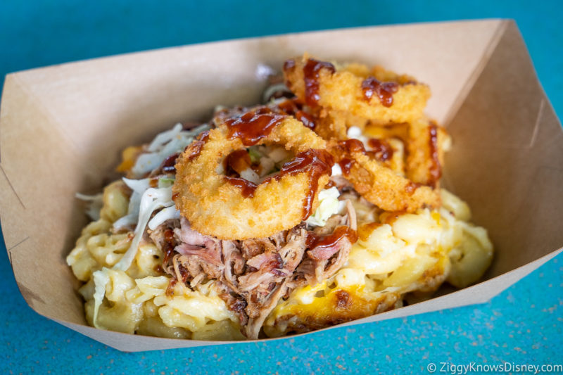 Flame Tree Barbecue Mac & Cheese with onion rings