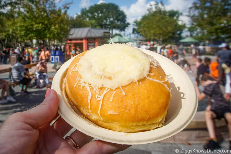 Beignet aux Trois Fromages EPCOT Food and Wine Snacks
