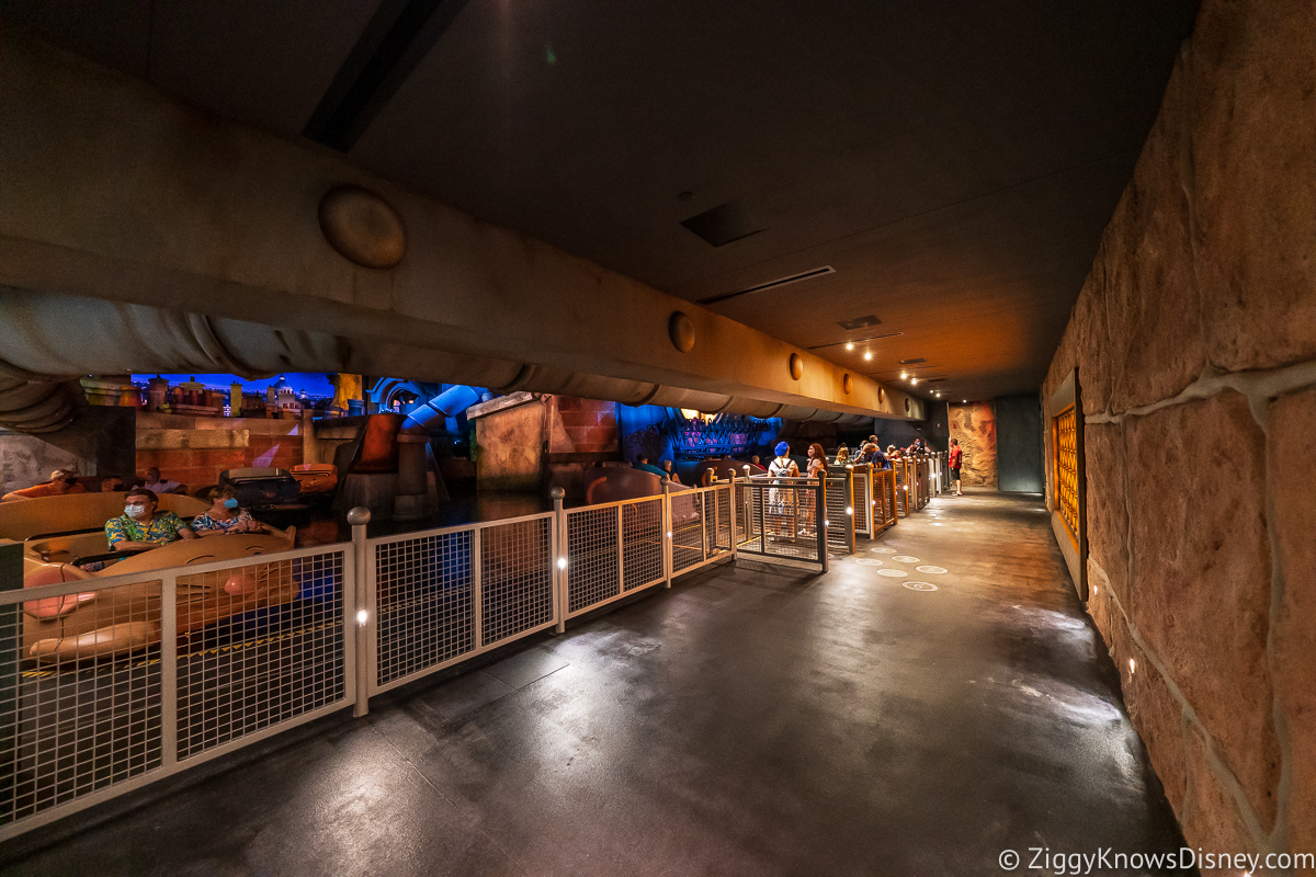 Remy's Ratatouille Adventure queue