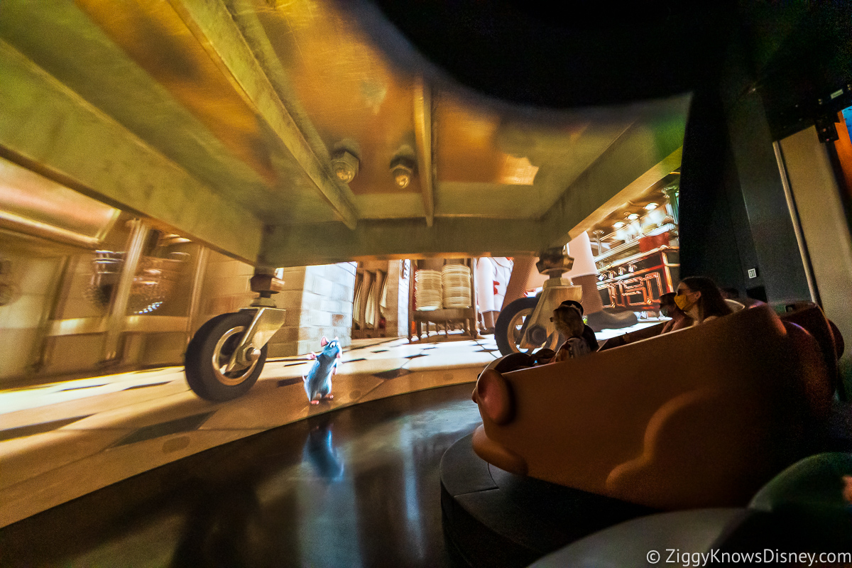 Hiding under a dolly Remy's Ratatouille Adventure