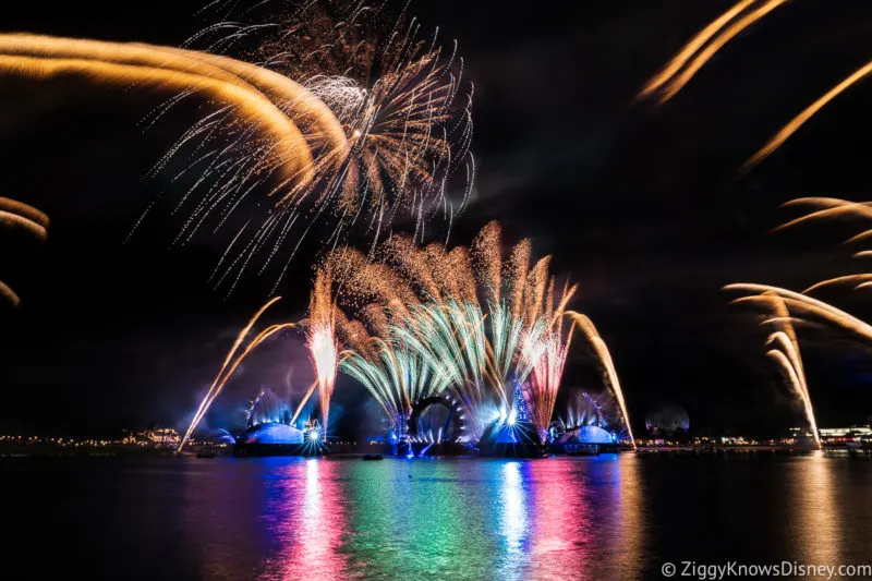 Disney Harmonious fireworks show