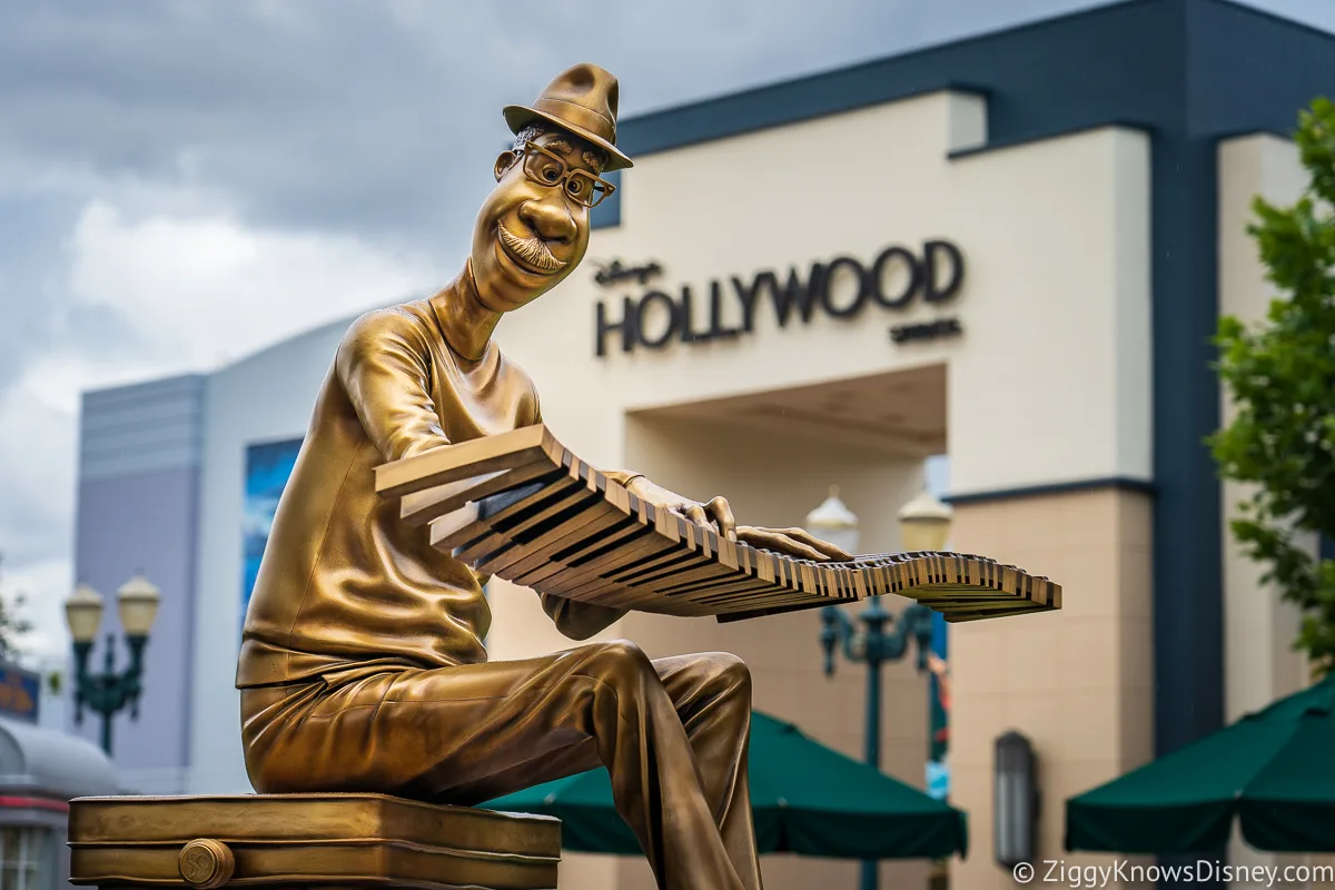 Joe Gardner Disney World 50th Anniversary Golden Statue Hollywood Studios