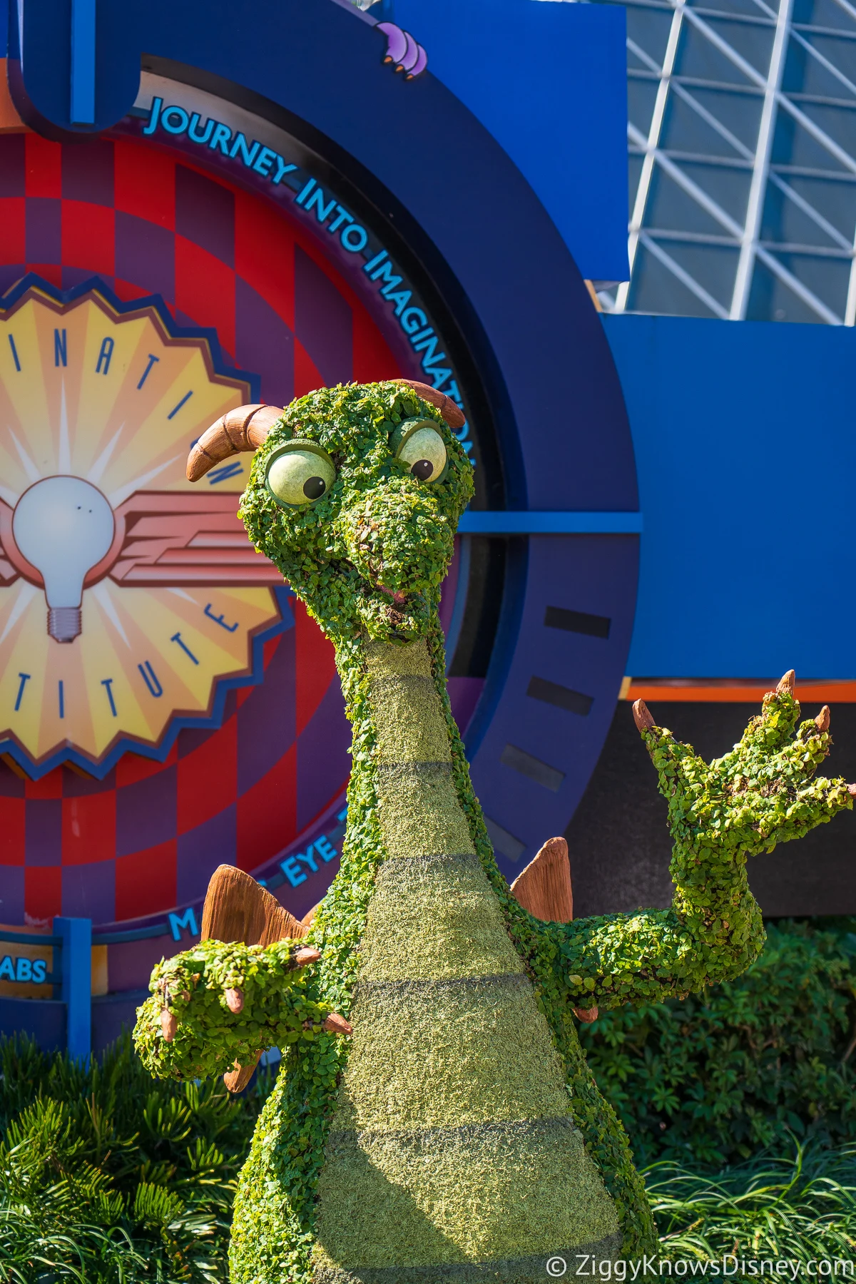 Figment Topiary 2022 EPCOT Flower and Garden Festival