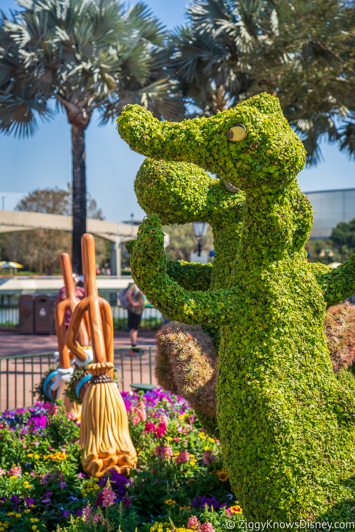 Crocs Topiaries 2022 EPCOT Flower and Garden Festival