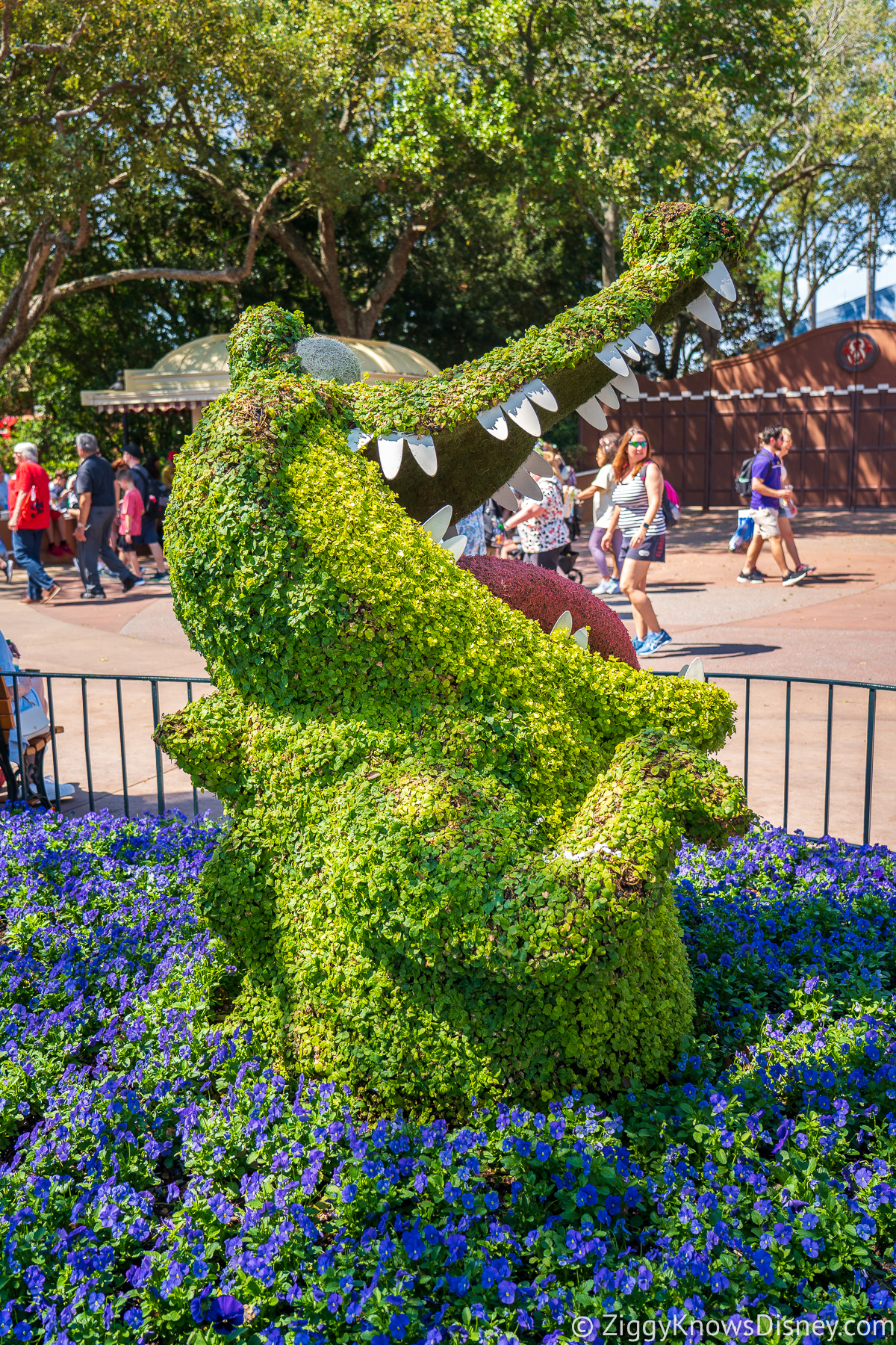 Tick Tock Croc Topiary EPCOT